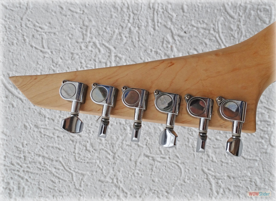 Guitar 8 Headstock Back
